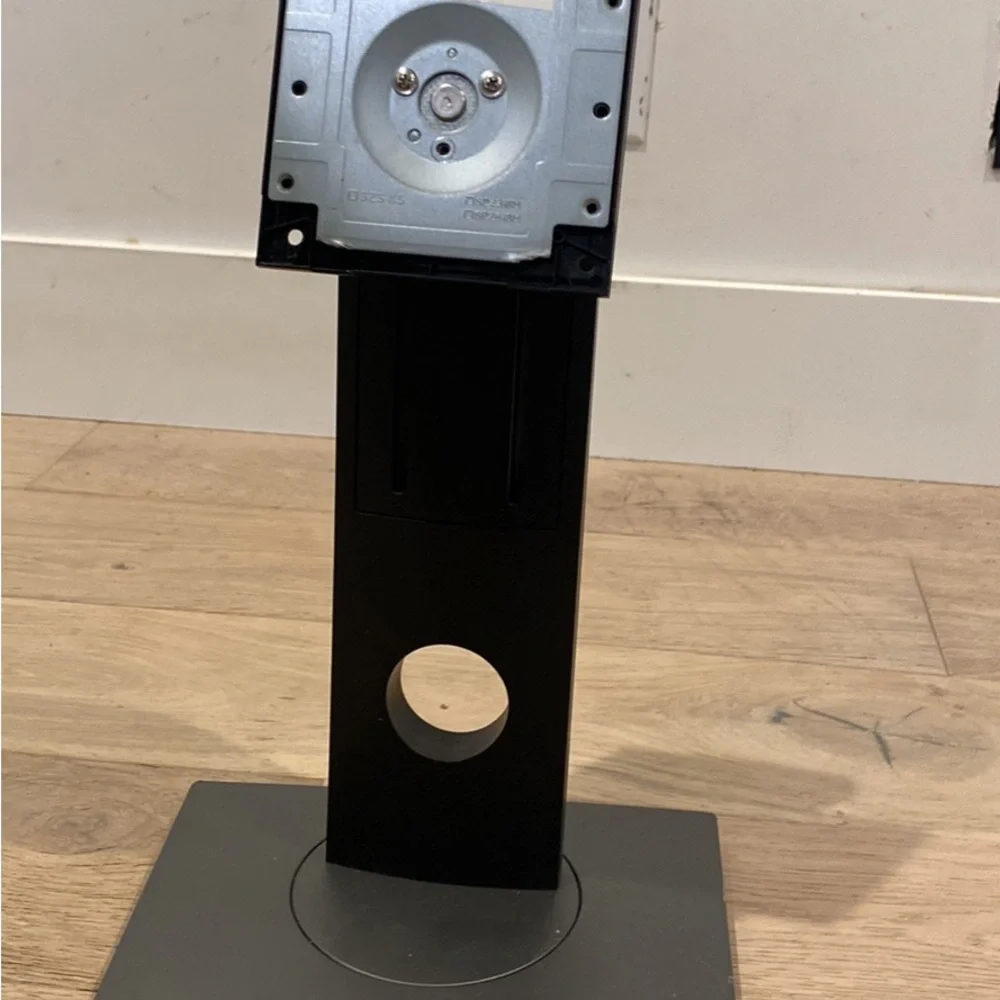 Dell monitor mount